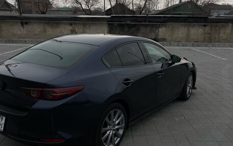 Mazda 3, 2019 год, 1 600 000 рублей, 3 фотография