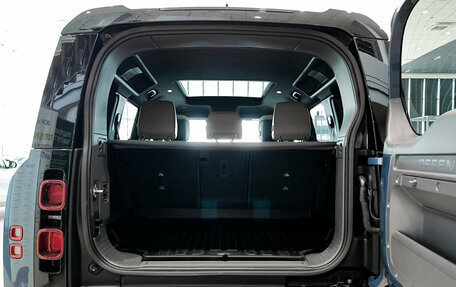 Land Rover Defender II, 2021 год, 8 900 000 рублей, 12 фотография