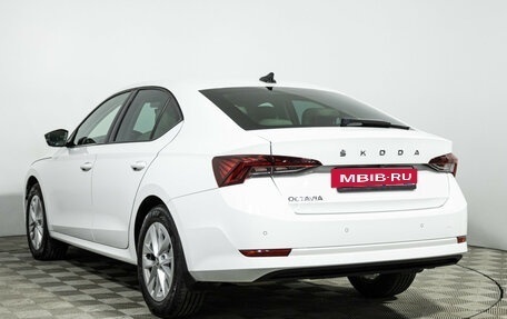 Skoda Octavia IV, 2021 год, 3 099 585 рублей, 7 фотография