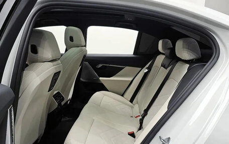 BMW 5 серия, 2025 год, 6 500 000 рублей, 11 фотография