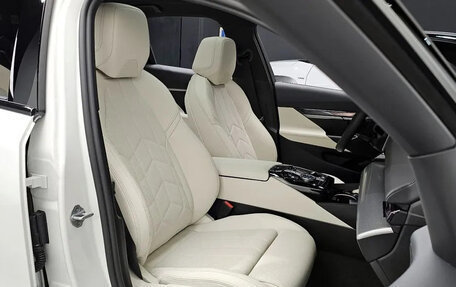 BMW 5 серия, 2025 год, 6 500 000 рублей, 10 фотография