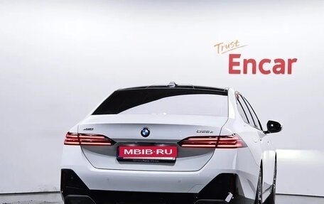 BMW 5 серия, 2025 год, 6 500 000 рублей, 4 фотография