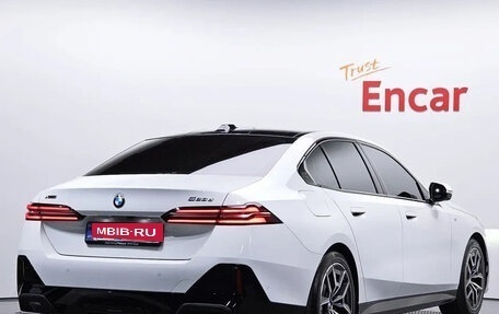 BMW 5 серия, 2025 год, 6 500 000 рублей, 3 фотография