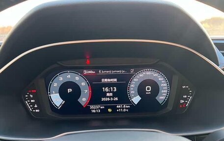 Audi Q3, 2023 год, 2 500 000 рублей, 10 фотография