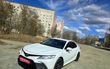 Toyota Camry, 2021 год, 3 120 000 рублей, 1 фотография