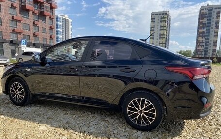 Hyundai Solaris II рестайлинг, 2017 год, 1 190 000 рублей, 2 фотография