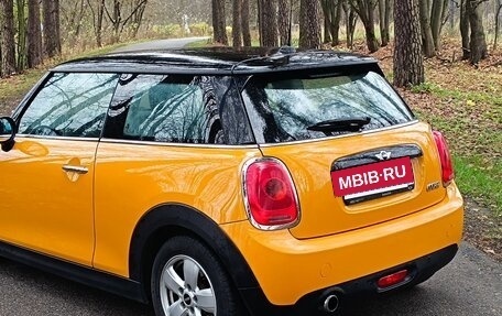 MINI Hatch, 2016 год, 1 550 000 рублей, 2 фотография