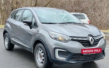 Renault Kaptur I рестайлинг, 2020 год, 1 720 000 рублей, 2 фотография