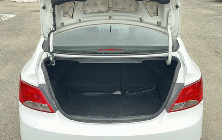 Hyundai Solaris II рестайлинг, 2015 год, 895 000 рублей, 12 фотография