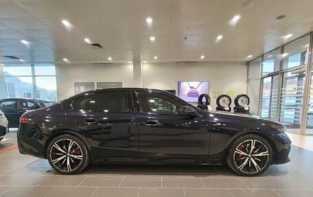 BMW 5 серия, 2025 год, 9 500 000 рублей, 4 фотография