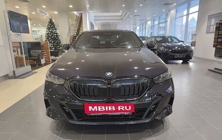 BMW 5 серия, 2025 год, 9 500 000 рублей, 2 фотография