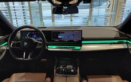 BMW 5 серия, 2025 год, 9 500 000 рублей, 11 фотография