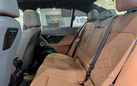 BMW 5 серия, 2025 год, 9 500 000 рублей, 15 фотография