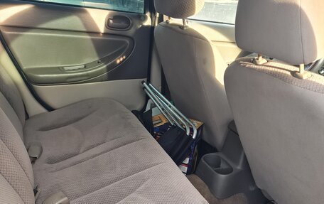 Dodge Stratus II, 2005 год, 230 000 рублей, 4 фотография