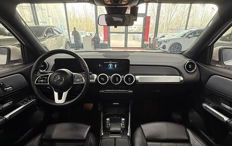 Mercedes-Benz GLB, 2022 год, 2 720 000 рублей, 16 фотография