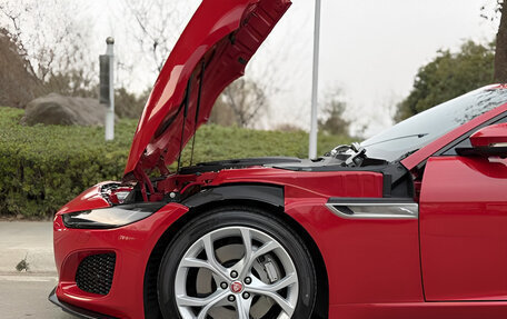 Jaguar F-Type I рестайлинг 2, 2021 год, 7 271 000 рублей, 11 фотография