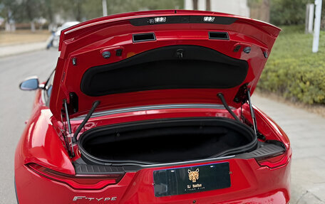 Jaguar F-Type I рестайлинг 2, 2021 год, 7 271 000 рублей, 10 фотография