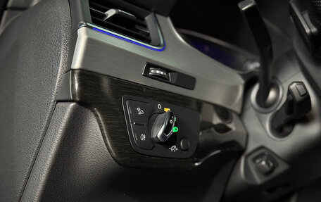 Audi Q7, 2015 год, 2 999 000 рублей, 22 фотография