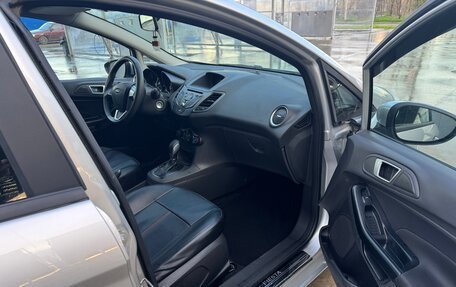 Ford Fiesta, 2016 год, 900 000 рублей, 6 фотография