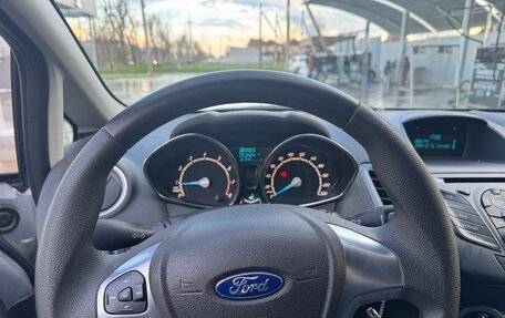 Ford Fiesta, 2016 год, 900 000 рублей, 7 фотография