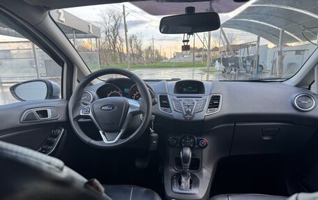 Ford Fiesta, 2016 год, 900 000 рублей, 10 фотография