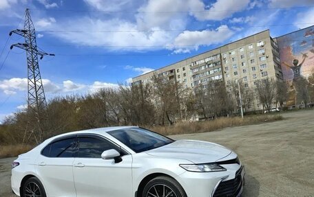 Toyota Camry, 2021 год, 3 120 000 рублей, 8 фотография