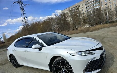 Toyota Camry, 2021 год, 3 120 000 рублей, 11 фотография