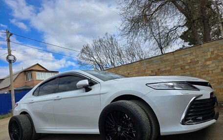 Toyota Camry, 2021 год, 3 120 000 рублей, 9 фотография