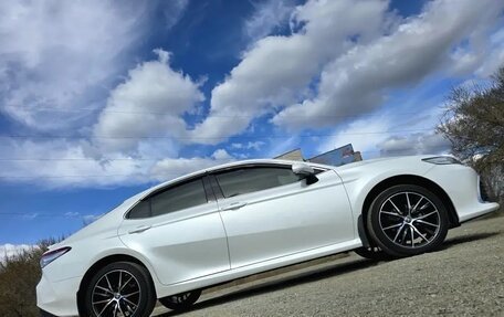 Toyota Camry, 2021 год, 3 120 000 рублей, 13 фотография