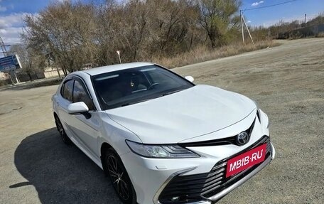 Toyota Camry, 2021 год, 3 120 000 рублей, 7 фотография