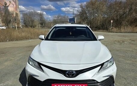 Toyota Camry, 2021 год, 3 120 000 рублей, 5 фотография