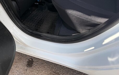 Hyundai Solaris II рестайлинг, 2017 год, 1 150 000 рублей, 18 фотография