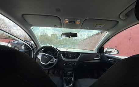 Hyundai Solaris II рестайлинг, 2017 год, 1 150 000 рублей, 22 фотография