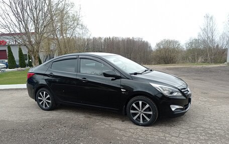 Hyundai Solaris II рестайлинг, 2016 год, 1 050 000 рублей, 2 фотография