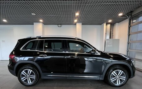 Mercedes-Benz GLB, 2021 год, 3 640 000 рублей, 2 фотография