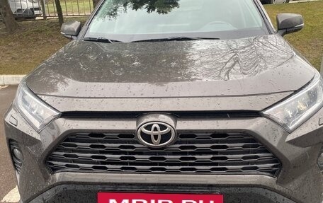 Toyota RAV4, 2020 год, 3 100 000 рублей, 3 фотография