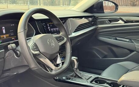 Volkswagen Passat B8 рестайлинг, 2023 год, 2 290 000 рублей, 9 фотография