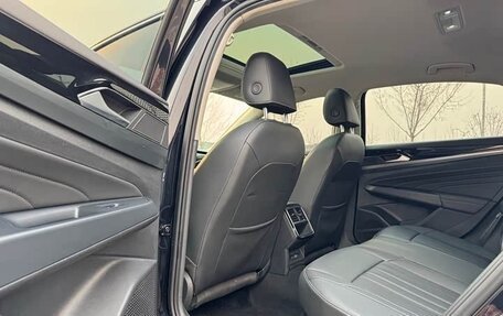 Volkswagen Passat B8 рестайлинг, 2023 год, 2 290 000 рублей, 11 фотография