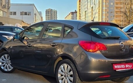 Opel Astra J, 2011 год, 849 000 рублей, 4 фотография