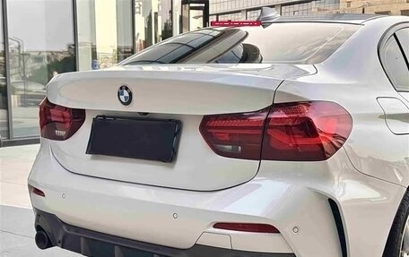 BMW 1 серия, 2023 год, 1 800 000 рублей, 26 фотография