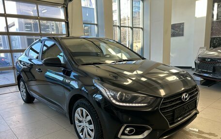 Hyundai Solaris II рестайлинг, 2018 год, 1 249 000 рублей, 3 фотография