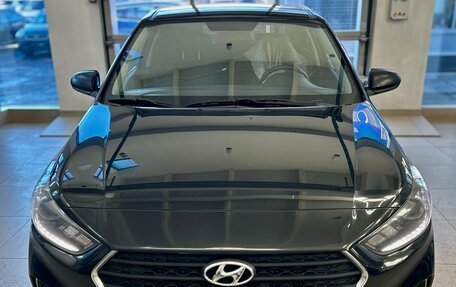 Hyundai Solaris II рестайлинг, 2018 год, 1 249 000 рублей, 2 фотография