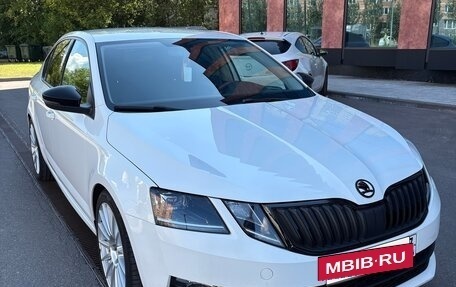 Skoda Octavia, 2018 год, 1 555 555 рублей, 2 фотография