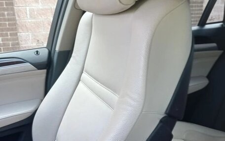 BMW X6, 2011 год, 1 750 000 рублей, 13 фотография