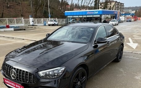 Mercedes-Benz E-Класс, 2019 год, 2 990 000 рублей, 3 фотография