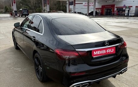 Mercedes-Benz E-Класс, 2019 год, 2 990 000 рублей, 4 фотография