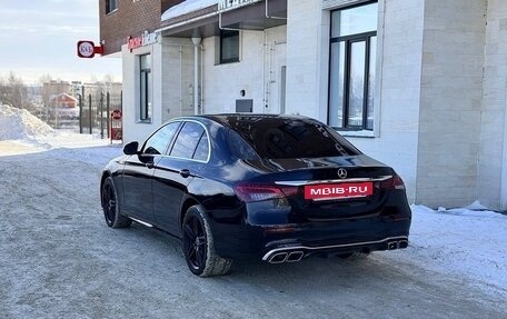 Mercedes-Benz E-Класс, 2019 год, 2 990 000 рублей, 12 фотография