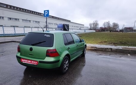 Volkswagen Golf IV, 1998 год, 270 000 рублей, 3 фотография
