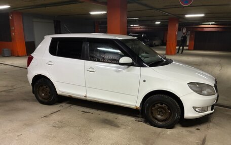 Skoda Fabia II, 2013 год, 300 000 рублей, 3 фотография