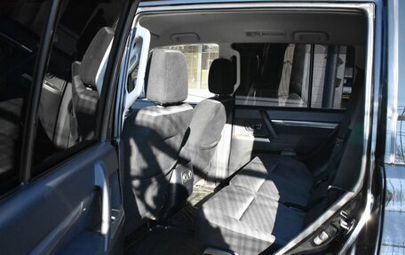 Mitsubishi Pajero IV, 2012 год, 2 149 000 рублей, 10 фотография